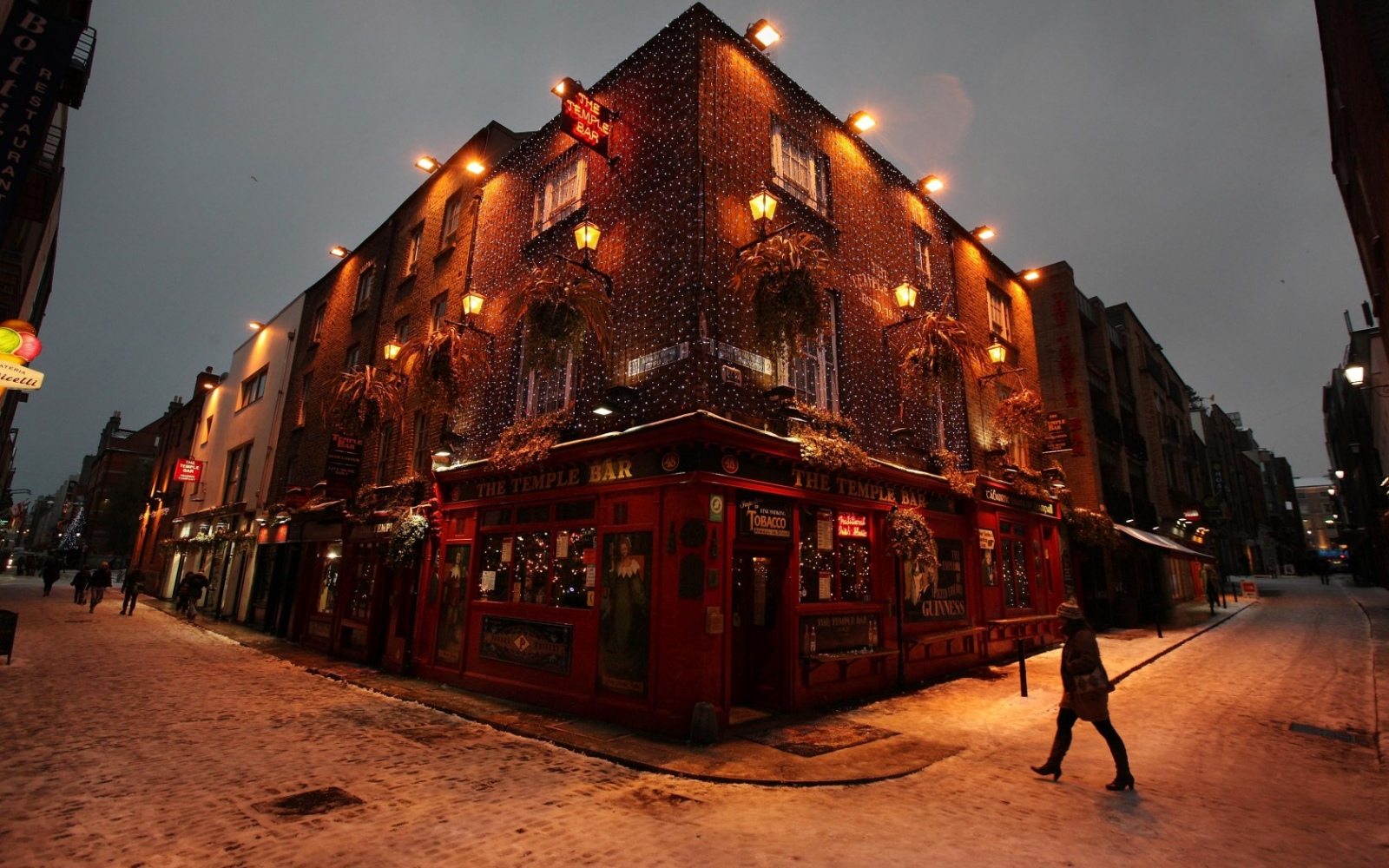 Temple Bar in December